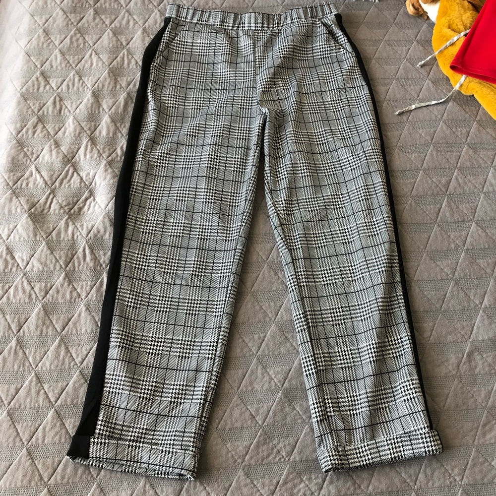 American Threads Plaid Trousers